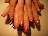 Best Nails - .